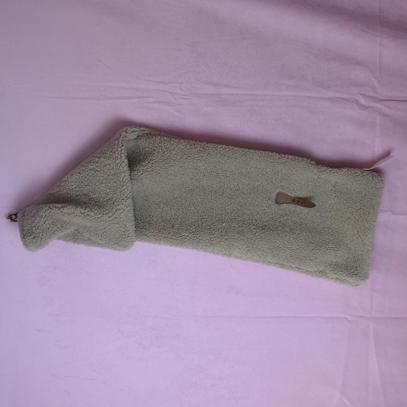 Madison 88 Faux Fur Neutral Cozy Scarf Wrap - Picture 3 of 5